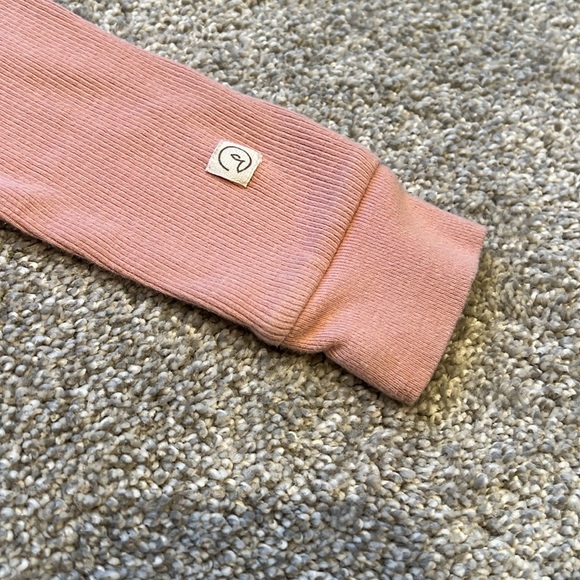 Little Planet by Carter’s- Baby Organic Cotton Rose Sleep & Play Pajamas, 6M - Picture 6 of 9